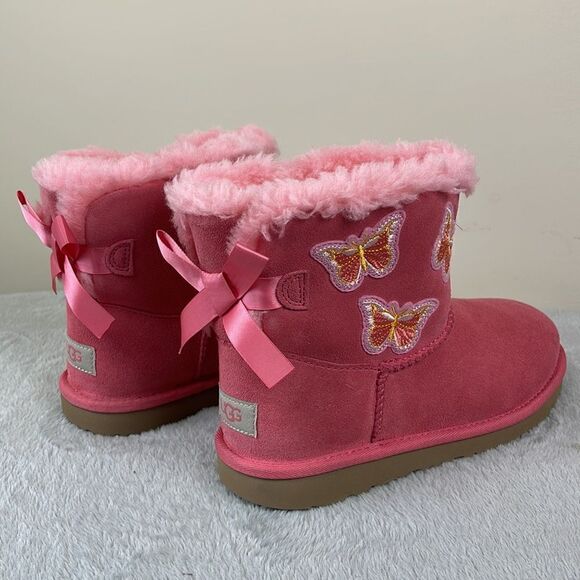 UGG mini Bailey Bow II Butterfly Girls Sz 4 - Picture 2 of 7